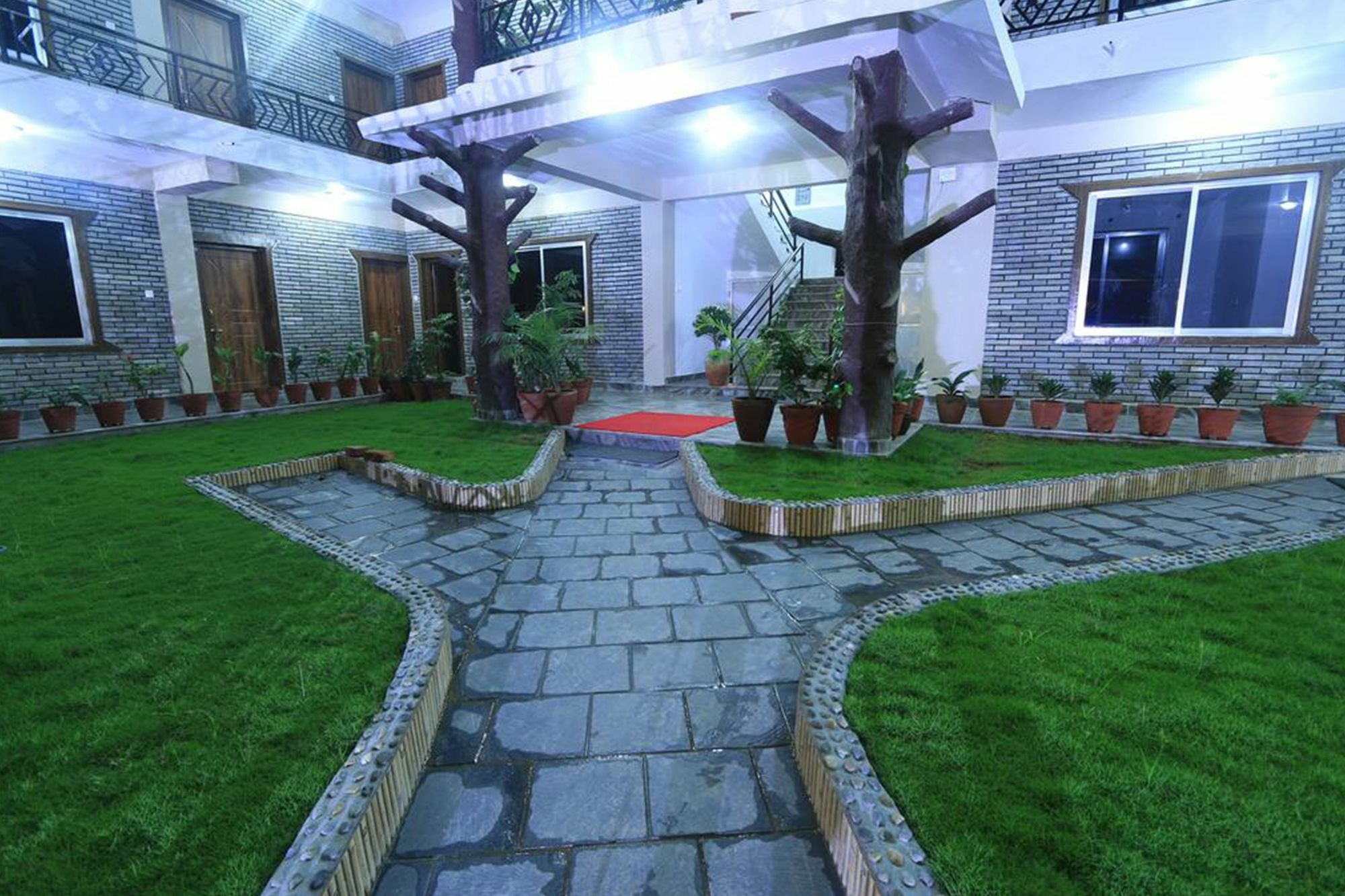 Hotel Magnolia Pokhara Zewnętrze zdjęcie
